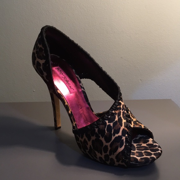 Betsey Johnson Heels - Picture 4 of 6